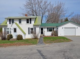 2 Nevers Ave, Norway, ME 04268
