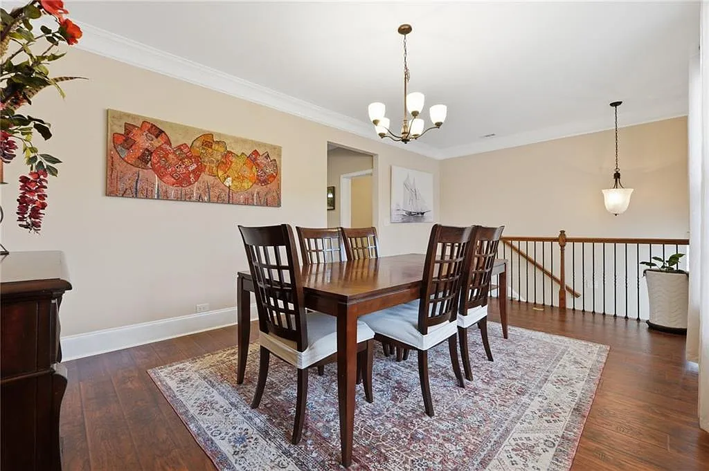 4 bed, 3.5 bath, 2402 sqft, $2,500 — Photo 3