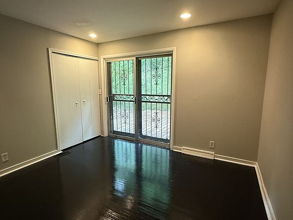 5th image of 625 Lisa Ln