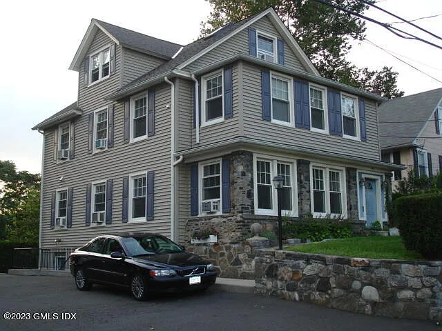 48 Le Grande Ave #3
