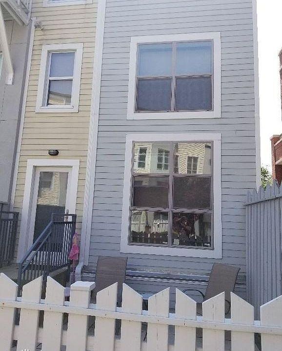 2nd image of 343 Cedar St NW APT 122