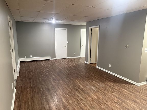 4th image of 159 Elm St #104