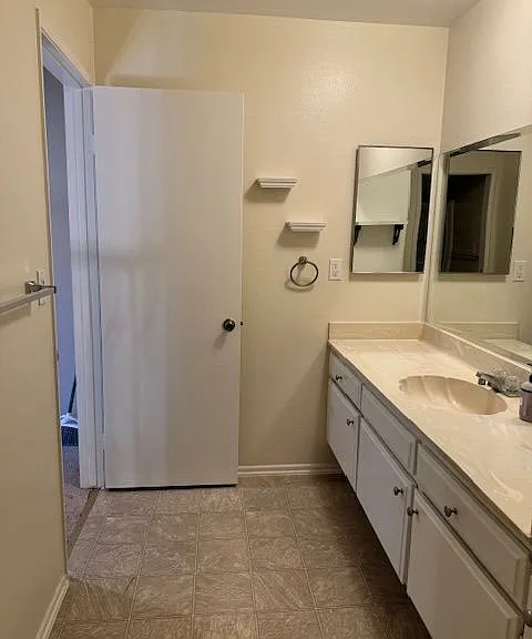 6828 Ponce Ave — Photo 21