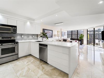 1915 Brickell Ave APT C1412, Miami, FL, 33129