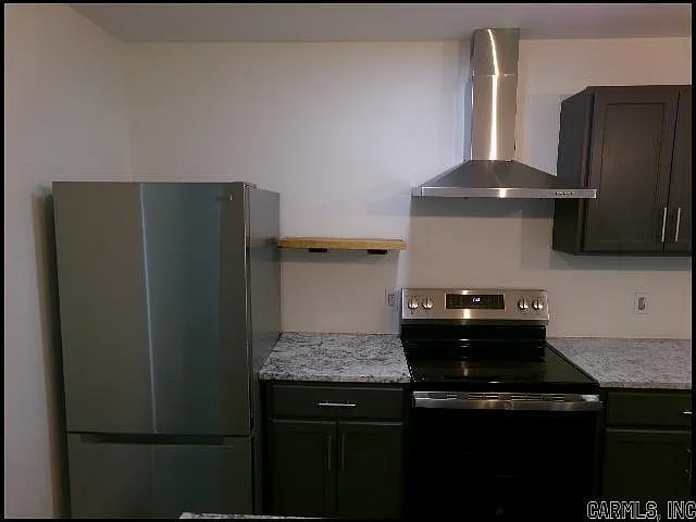 1912 Sanford Dr #2 — Photo 8