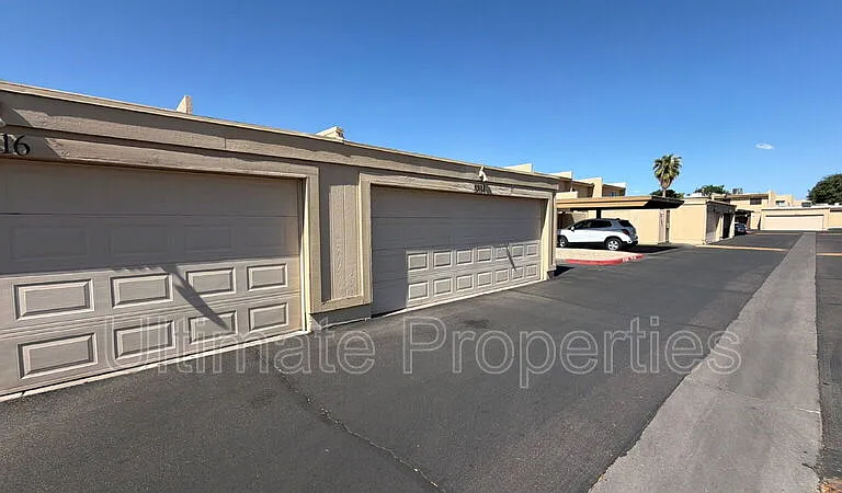 5814 W Gelding Dr — Photo 6