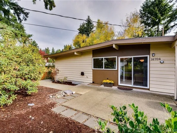 16704 SE 12th St, Bellevue, WA 98008