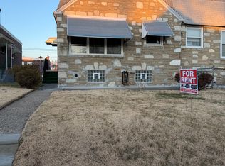 2321 Emerson St, Philadelphia, PA 19152