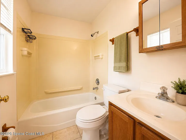 823 Angela Ave #A — Photo 10