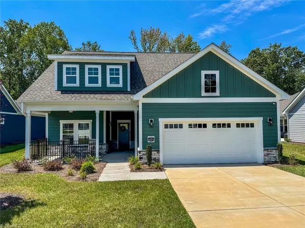 5227 Sunny Brook Ct, Clemmons, NC 27012