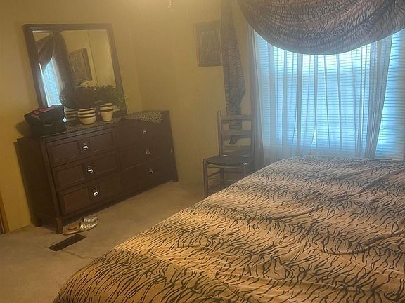 4th image of 4141 Kleinpeter Ln