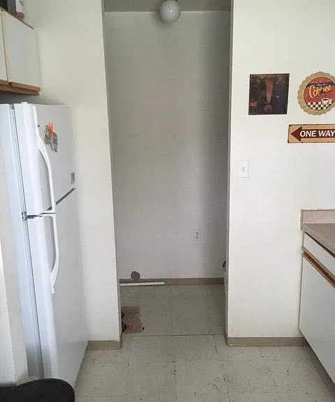 2722 Winnipeg St — Photo 4