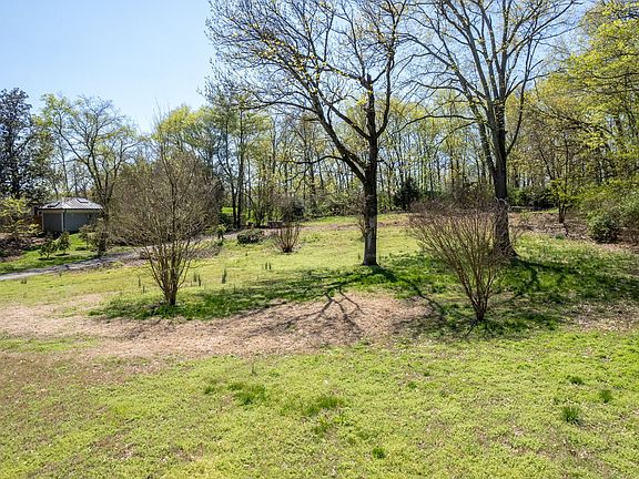 3rd image of 705 Darden Pl Lot 200