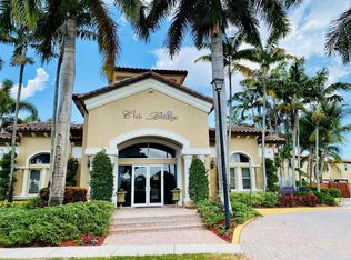 12708 SW 50th St, Hollywood, FL 33027