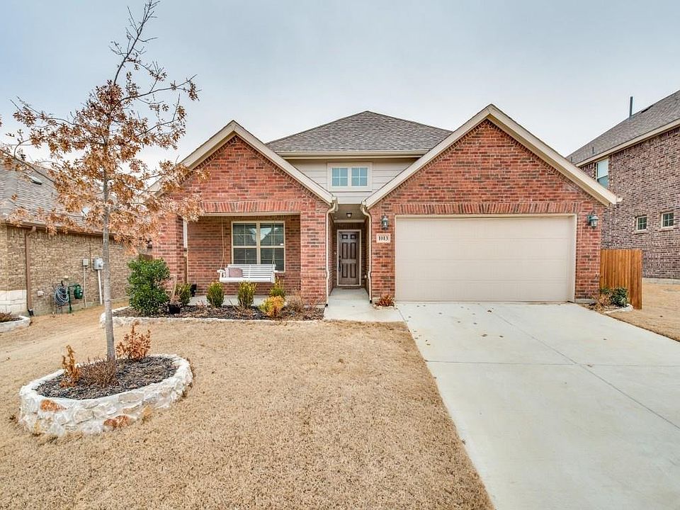 1st image of 1013 Lavender Dr