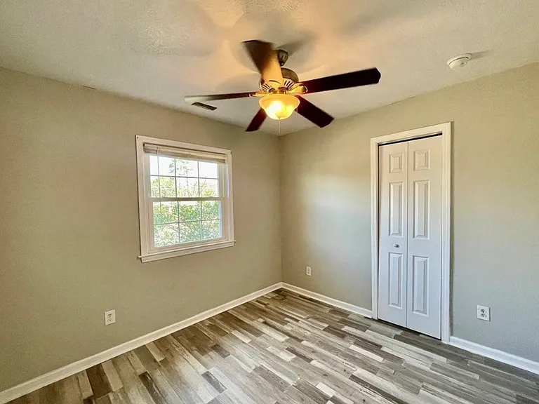824 Fresno Dr — Photo 21