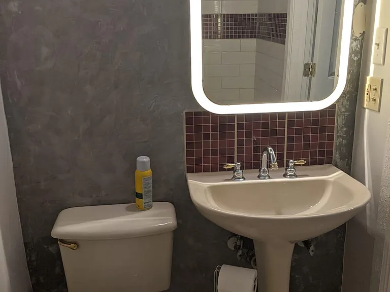 17 Somerset St #1 — Photo 5