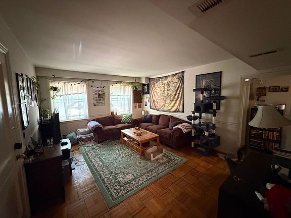 2nd image of 2609 Park Ave APT 2