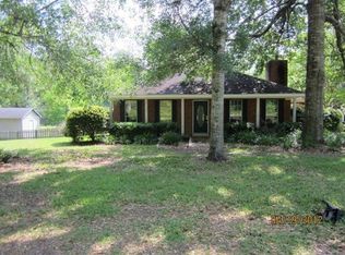 22755 Circle Dr, Robertsdale, AL 36567