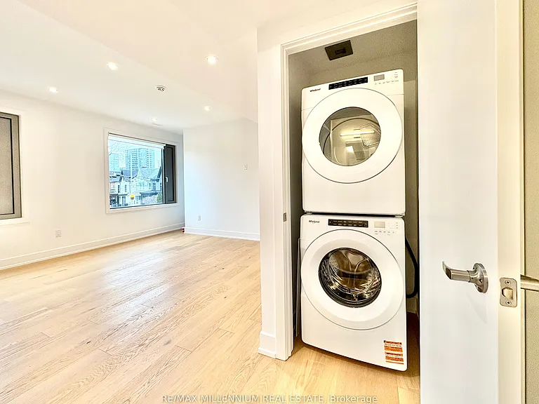 155 Dovercourt Rd #2 — Photo 5