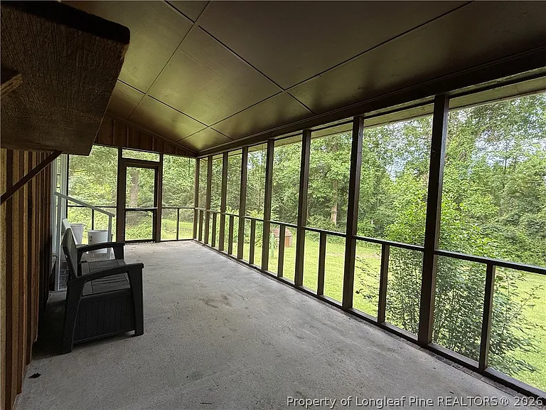 1057 Andrews Rd — Photo 26