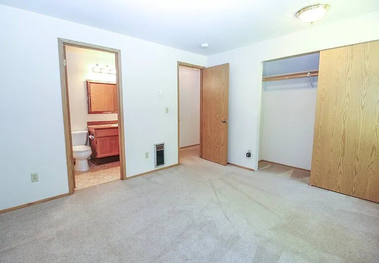 20912 W Richmond Rd — Photo 8