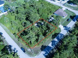 3319 72nd St W, Lehigh Acres, FL 33971