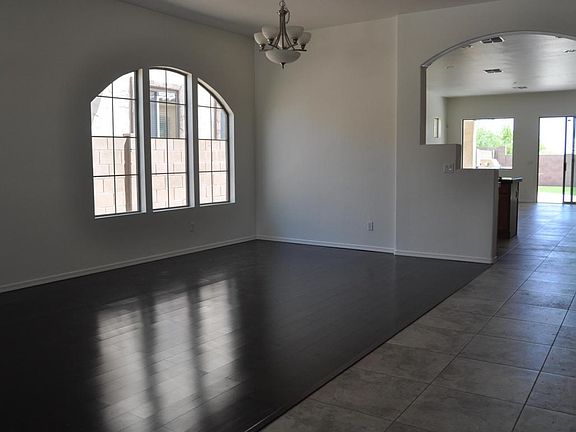 2nd image of 1253 W Keuhne Ct