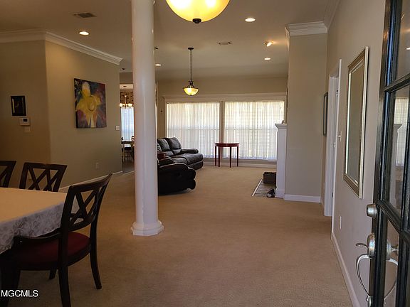 5th image of 14351 W Carriage Cir