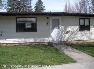 318 N 19th St, Coeur D Alene, ID 83814