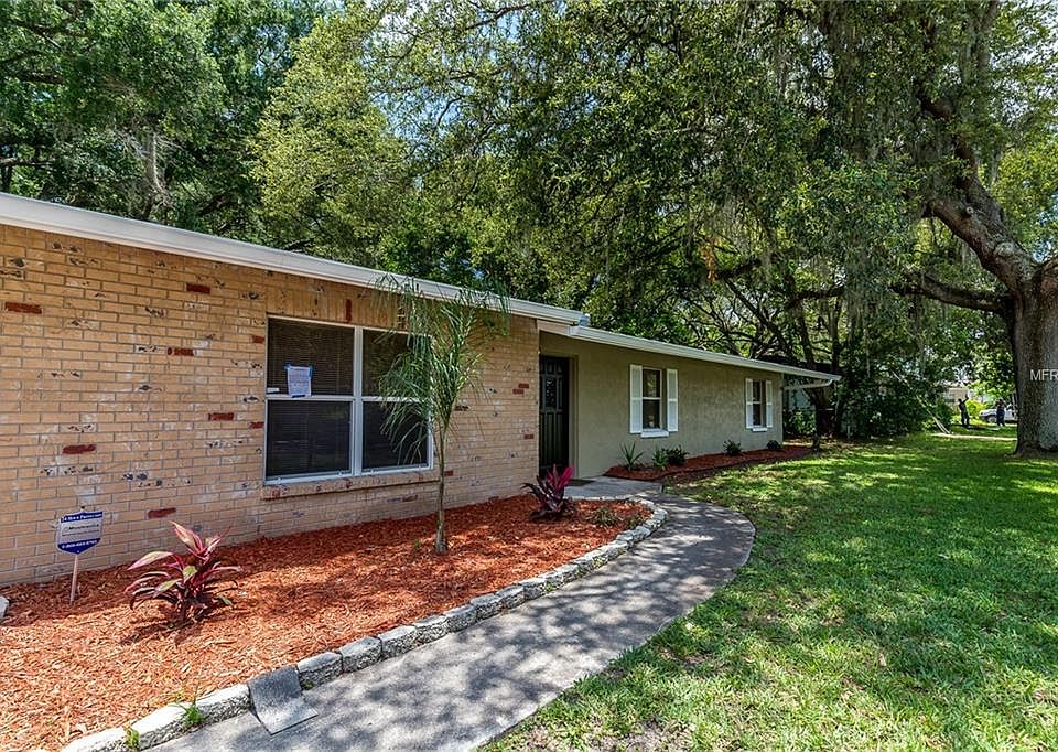 6042 Hazelwood Dr, Zephyrhills, FL 33542 | Zillow