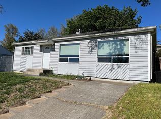 808 SW 30th St, Pendleton, OR 97801