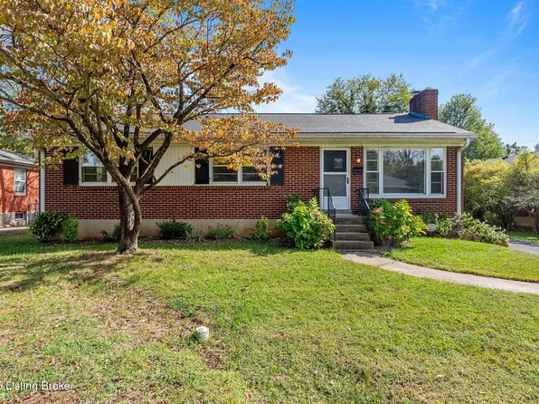 3602 Hughes Rd, Saint Matthews, KY 40207