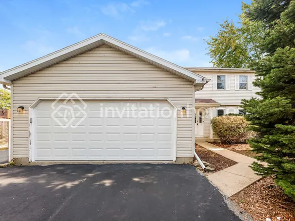 1714 Great Falls Dr, Plainfield, IL 60586