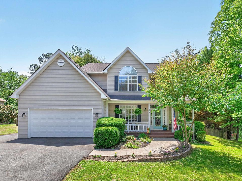 1st image of 459 Jefferson Dr