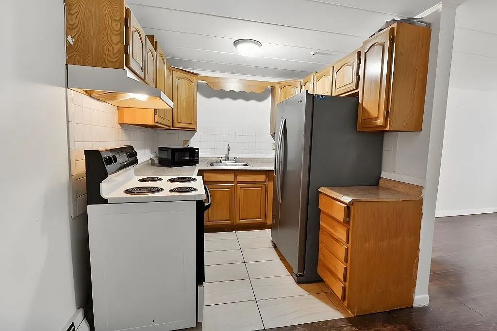 2 bed, 785 sqft, $2,450 — Photo 4