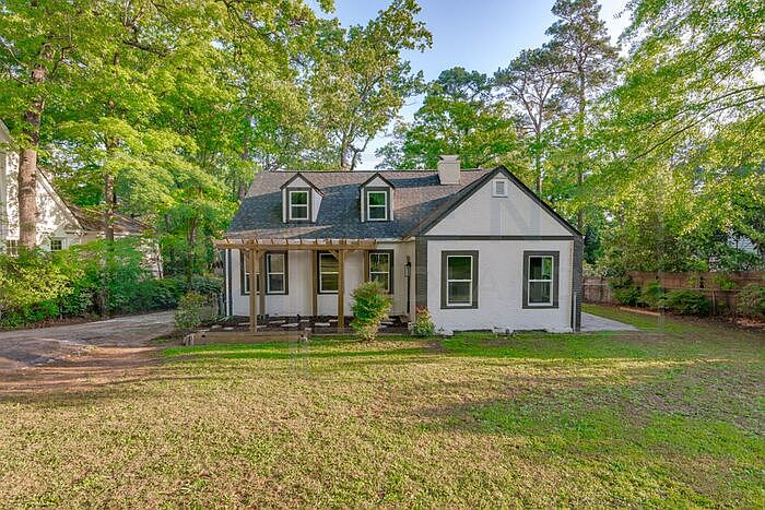 1st image of 2903 Trenholm Rd