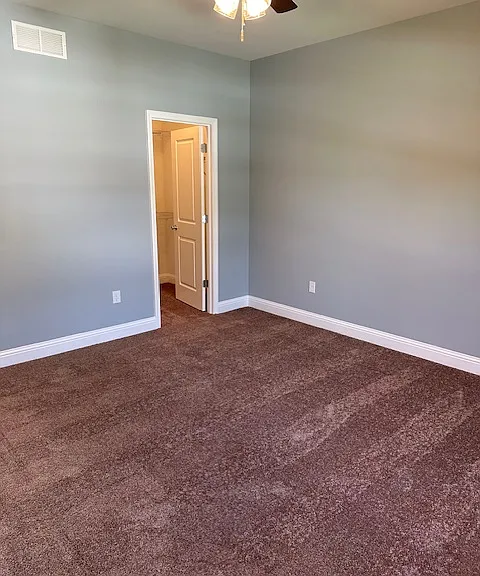 33 Faith Dr — Photo 14