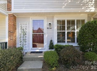8256 Golf Ridge Dr, Charlotte, NC 28277