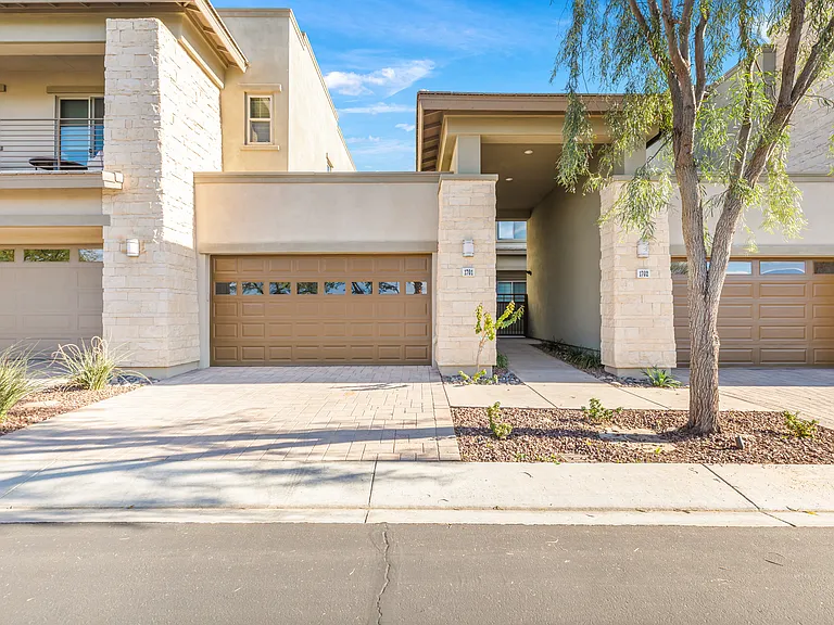 1701 Retreat Cir — Photo 50