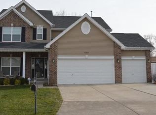 10212 Albury Ct, Saint Louis, MO 63126