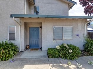 595 Blossom Way APT 5, Hayward, CA 94541