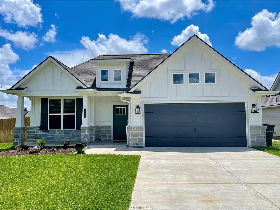 1918 Meridian Ct