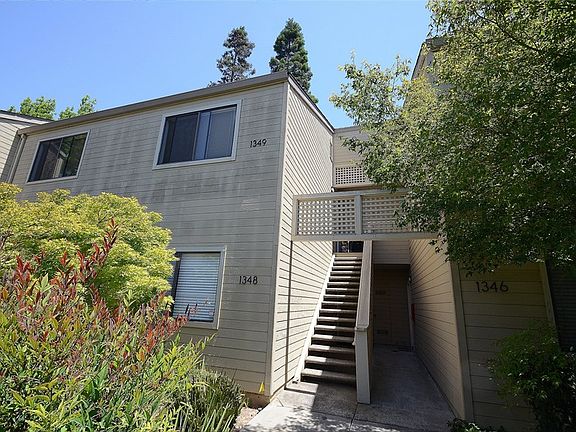 2nd image of 1349 Fairway Entrance Dr
