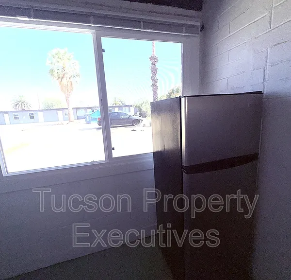 3218 E Benson Hwy #25 — Photo 4