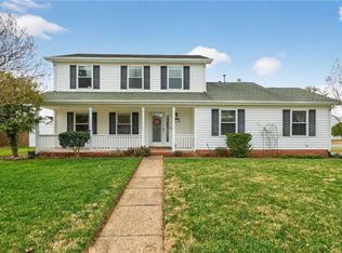 833 Daimler Dr, Virginia Beach, VA 23454