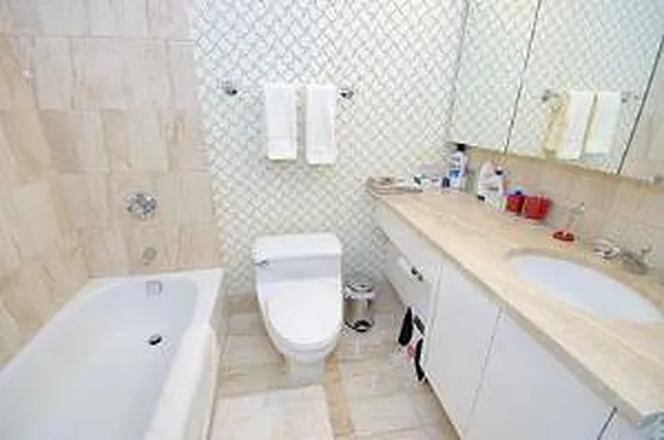 Rented by Plaza Real Estate Group | media 4