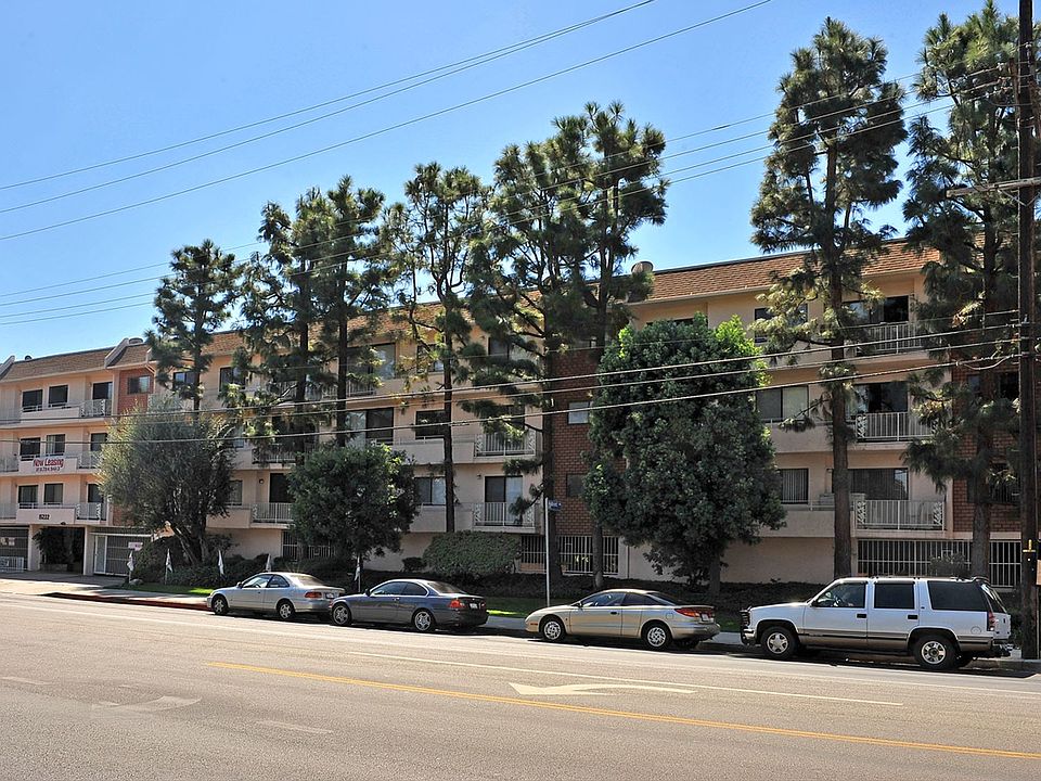 1st image of 15222 Magnolia Blvd APT 302