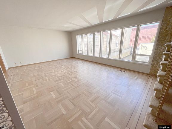 Living Room- With Street view
