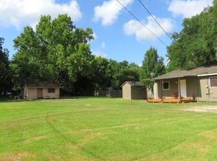 513 Cedar Bayou Rd, Baytown, TX 77520